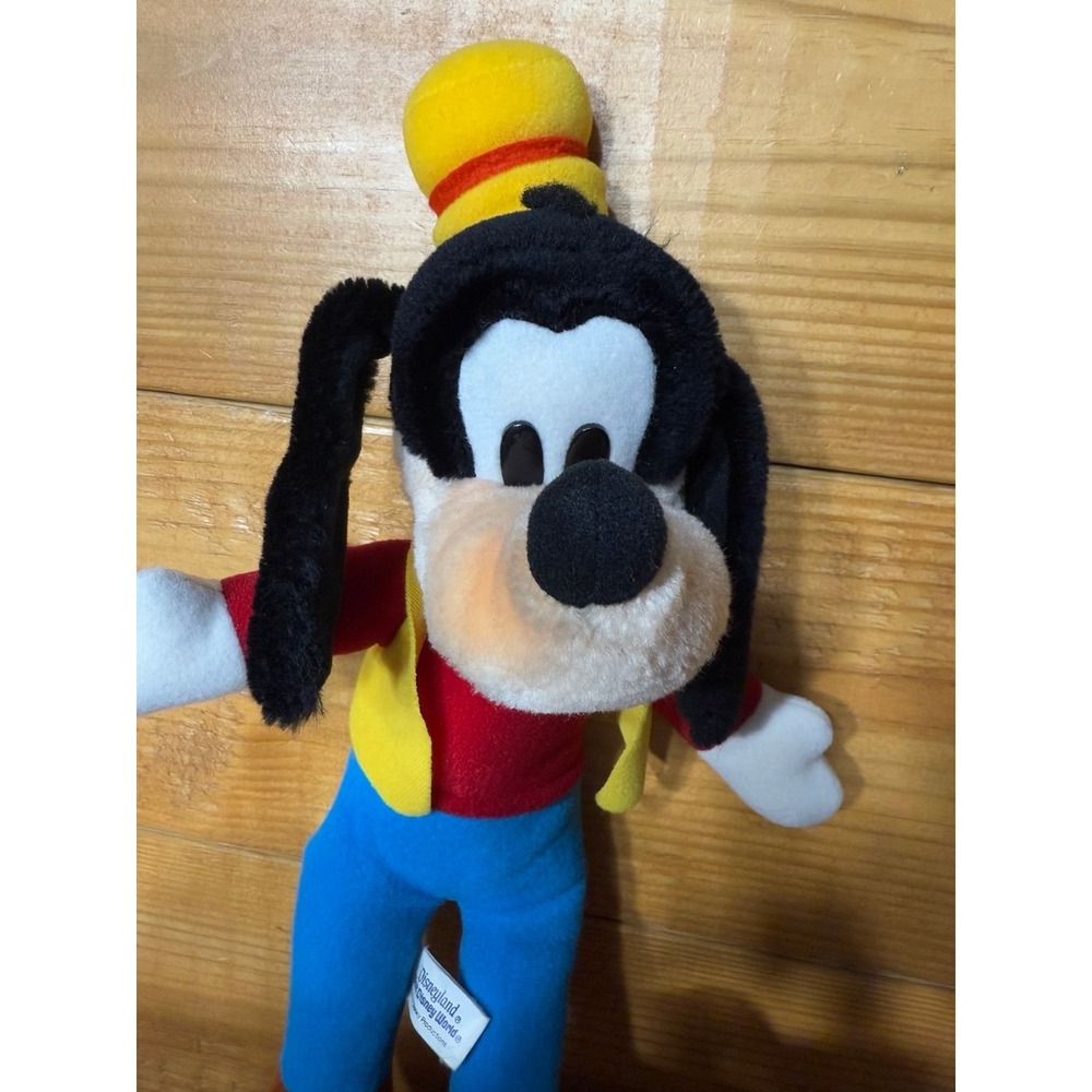 Plush‎ - Picture 2 of 5